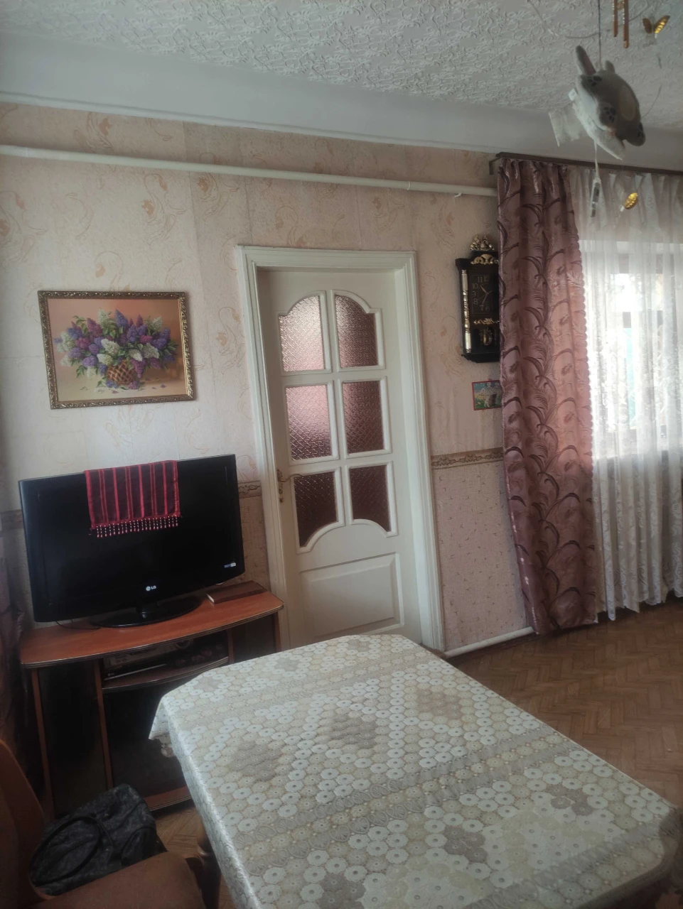 Продаю будинок 56м2,Гараж 43м2,Кадастровый акт, 2 сотки земл