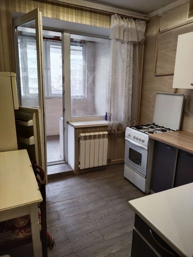 For Sale: One-bedroom apartment