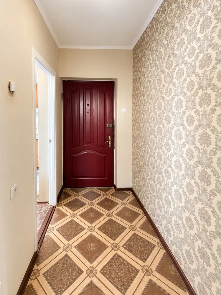 Sale of a 1-room apartment on Novoscherskinskaya Street