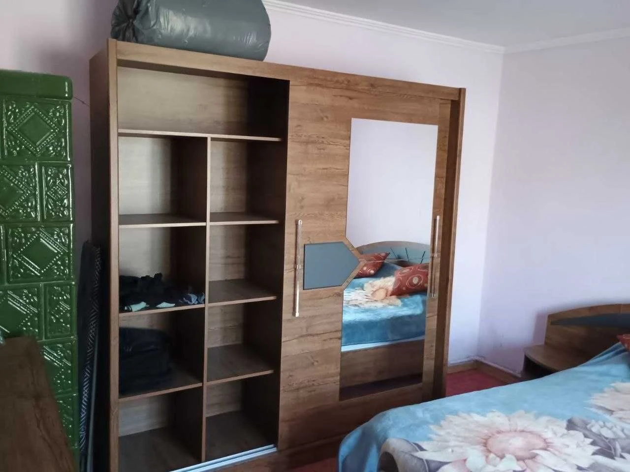 Продається будинок, 13.95 сотки, недалеко от торгового центра "Буковина Молл" и METRO