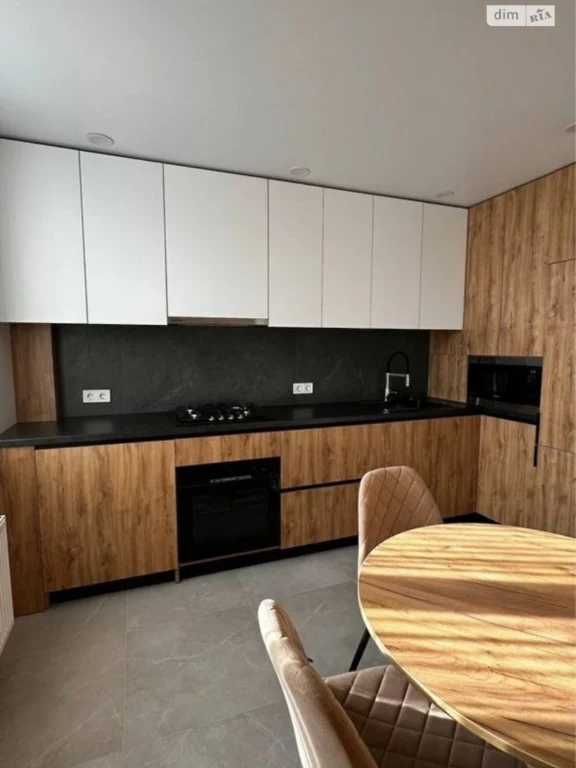 Long-Term Rental Apartment in Holosko