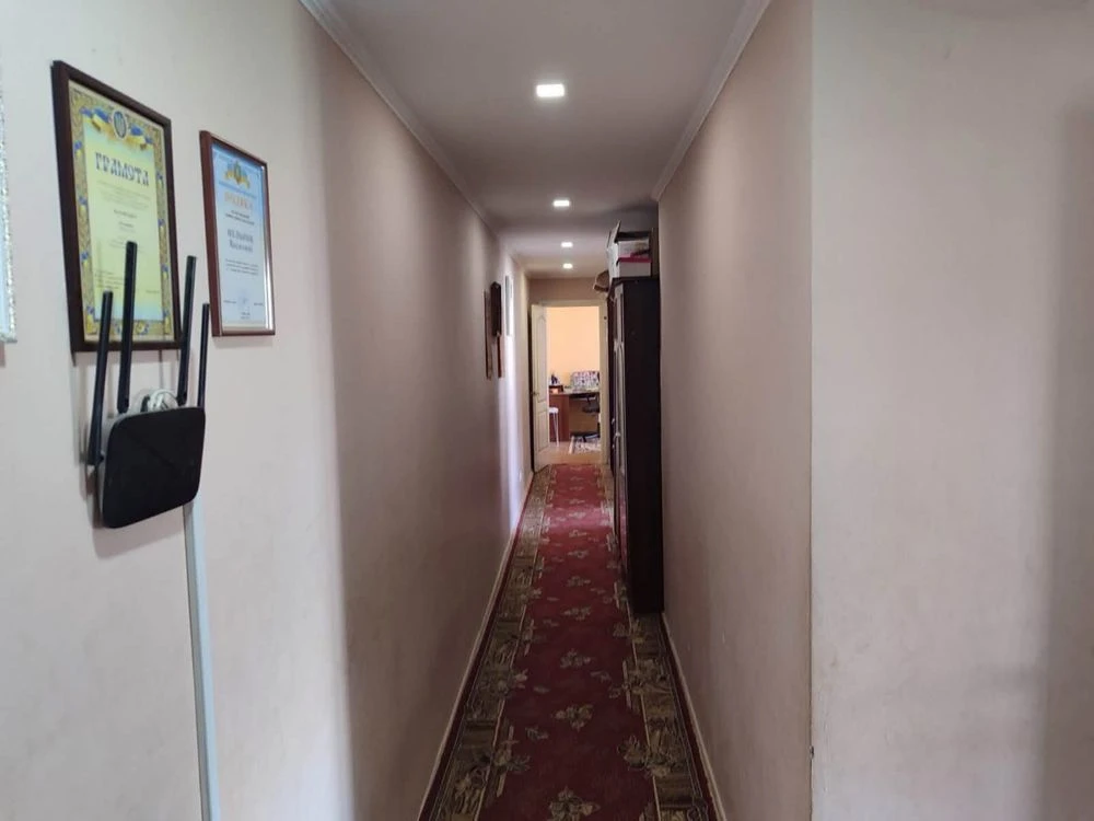 Sale of a large 2-room apartment in Novo Rozdíl, Stryj
