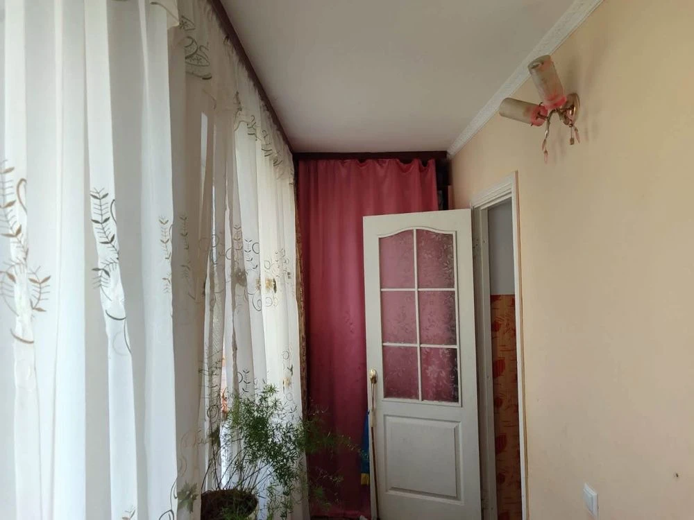 Sale of a large 2-room apartment in Novo Rozdíl, Stryj