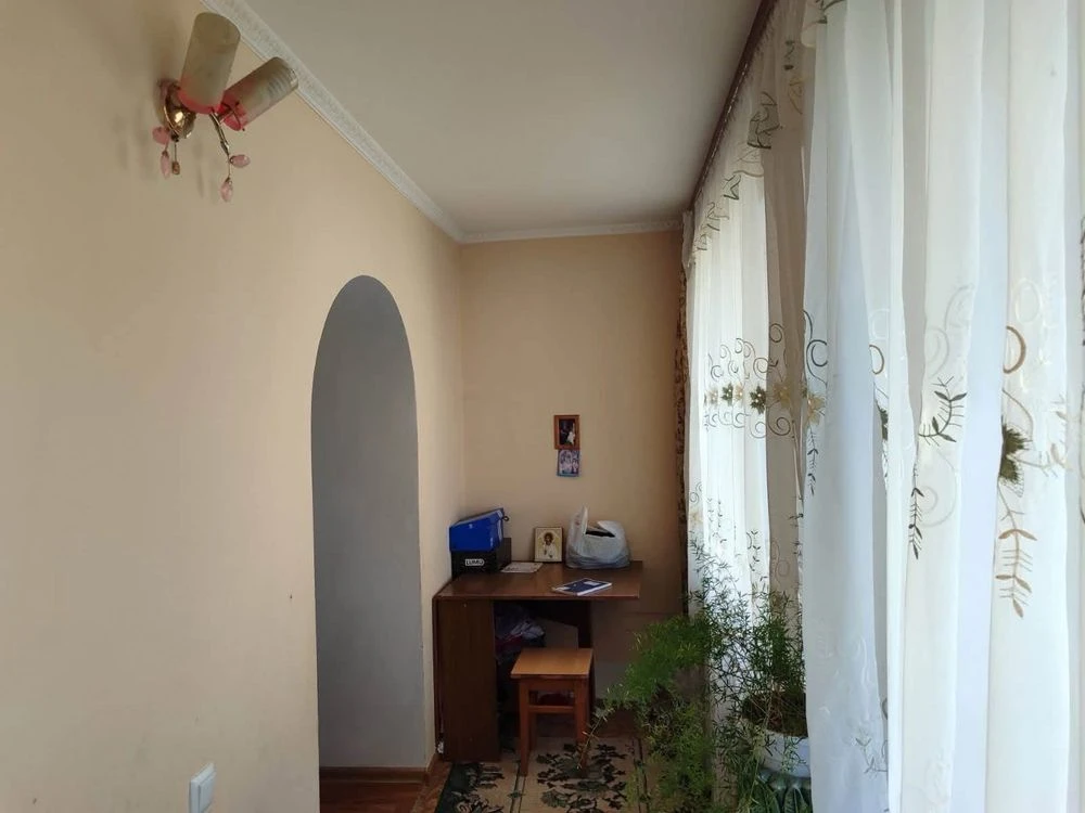Sale of a large 2-room apartment in Novo Rozdíl, Stryj