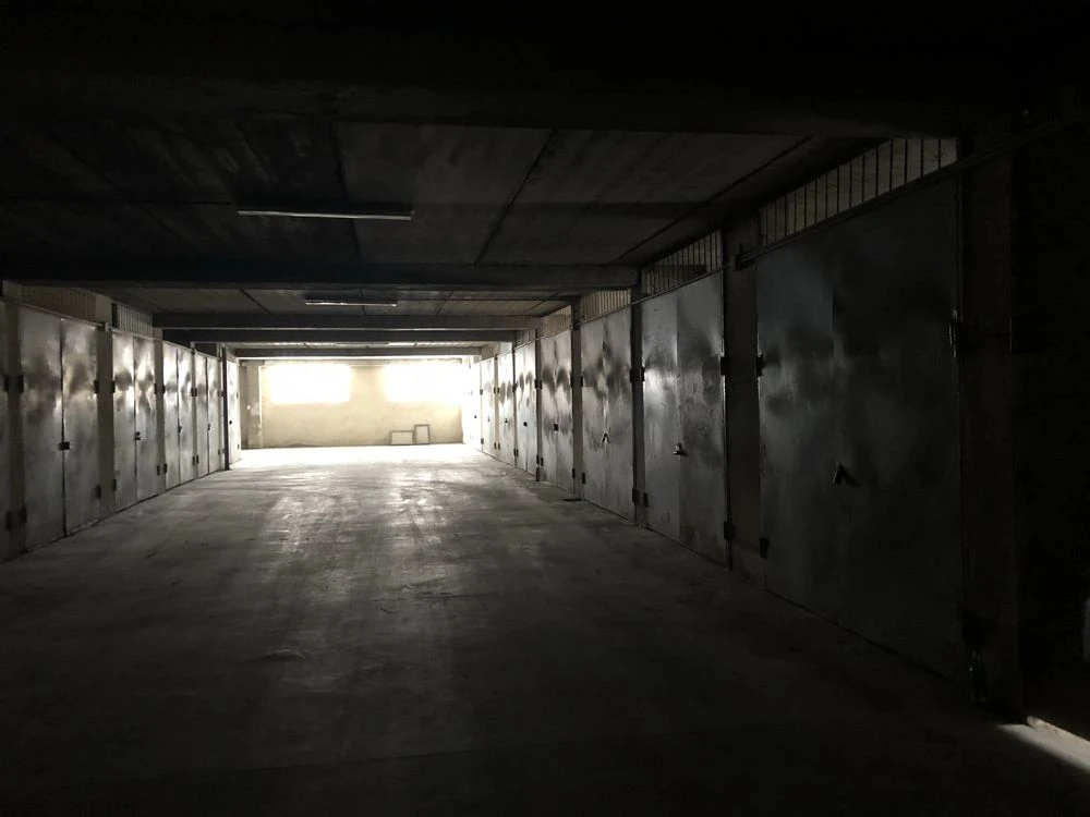 Selling garage on the first floor in the "Lesovyi" cooperative