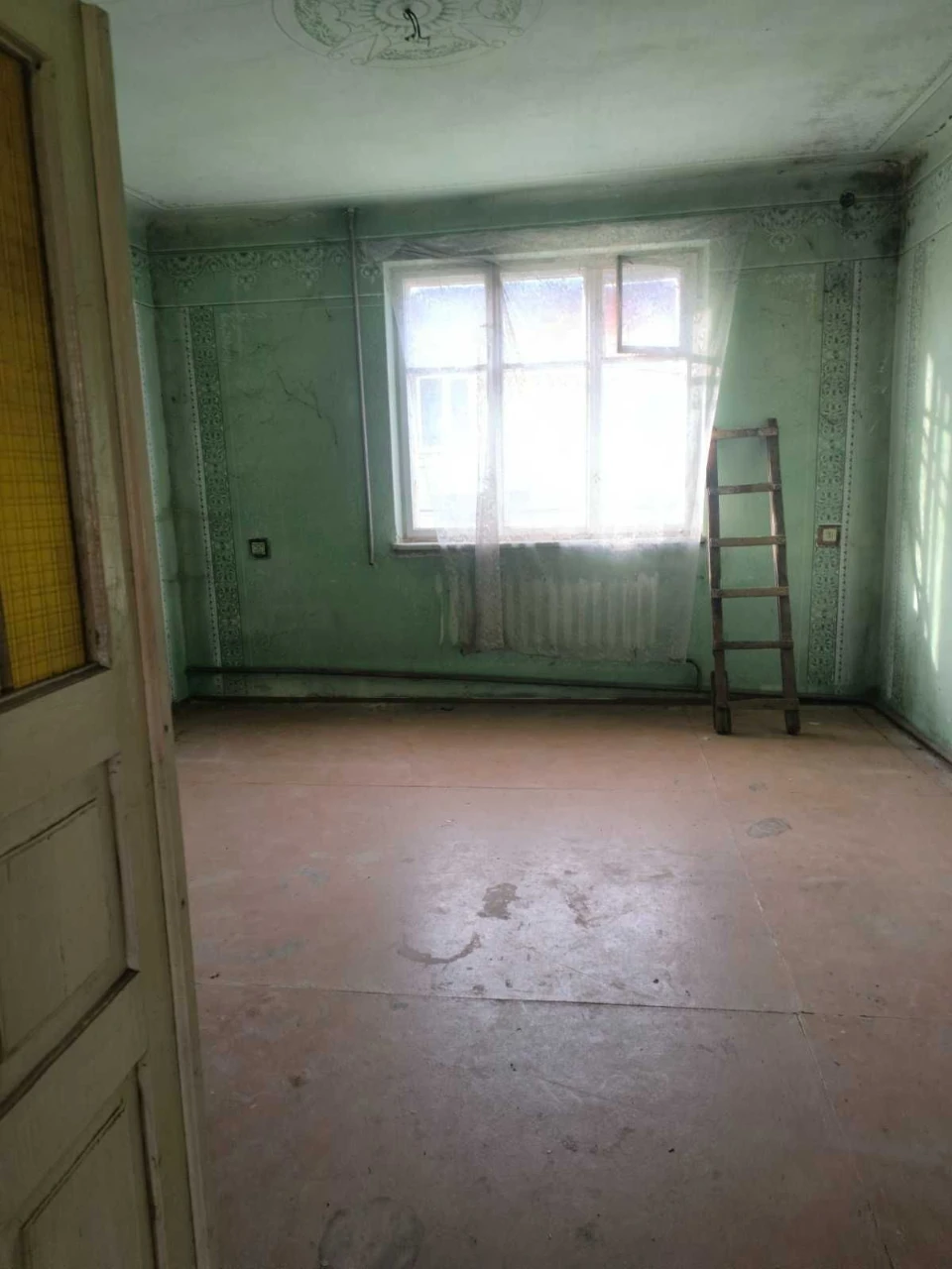 Продається цегляний будинок 104 м.кв. в м. Дрогобич, вул. Лю