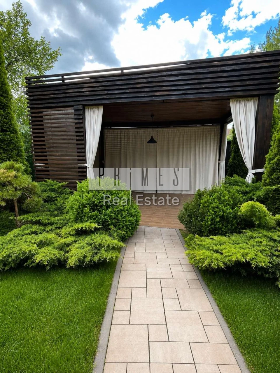 Sale of House, Kyiv, 130 m², 6 rooms, plot of 6 acres, 2 floors