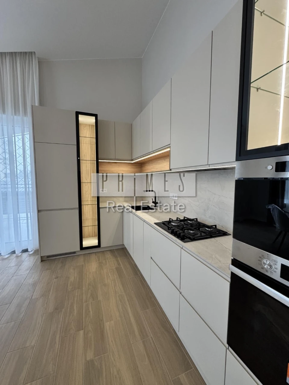 Sale of house in Kyiv, 177 sq m, 5 rooms, plot of 5 acres, 2 floors
