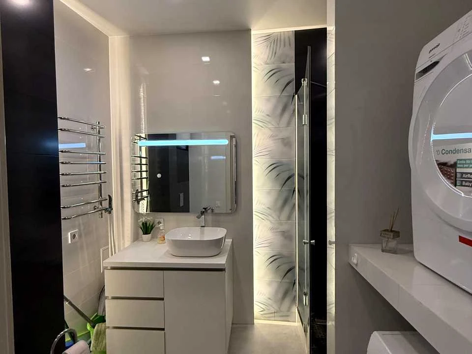 Apartment. Odesa, Valeriy Samofało вул.