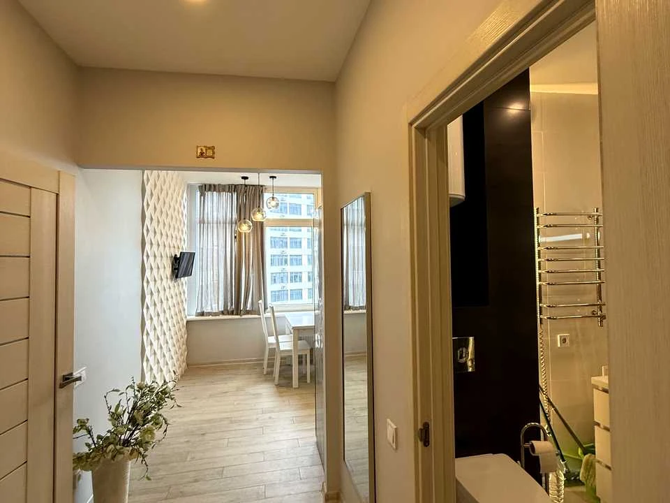 Apartment. Odesa, Valeriy Samofało вул.