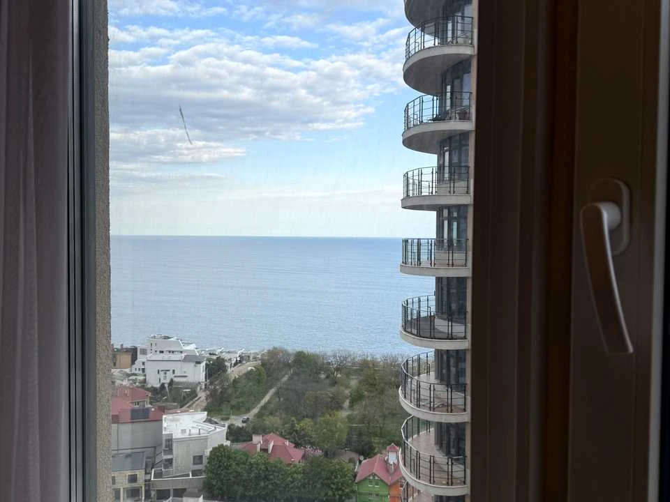 Apartment. Odesa, Valeriy Samofało вул.
