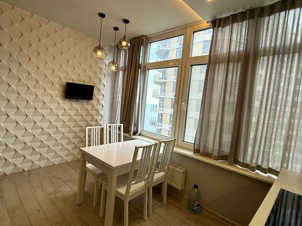 Apartment. Odesa, Valeriy Samofało вул.