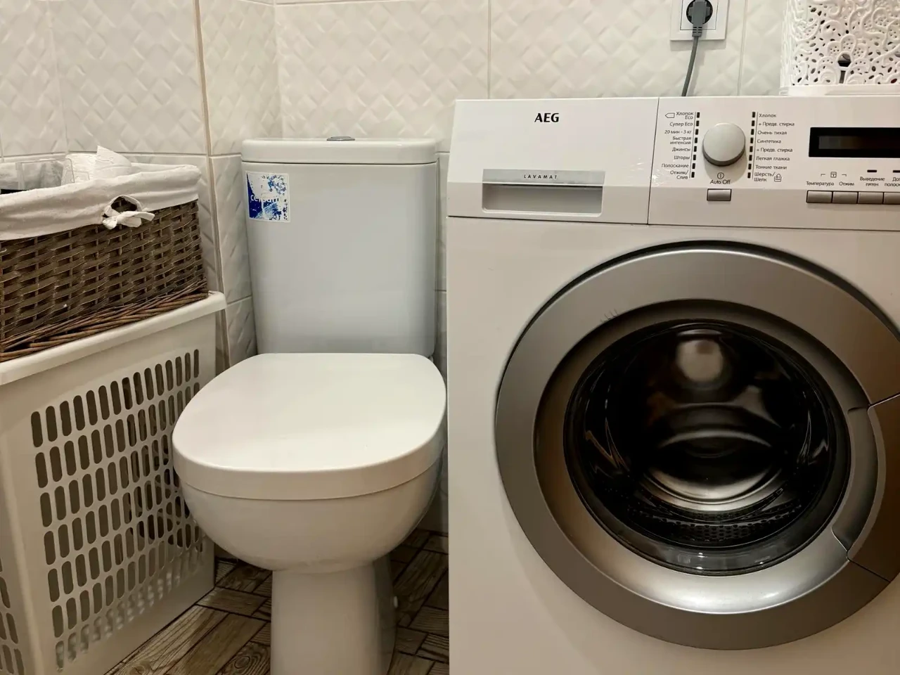 Оренда квартири 2-кімн. 52 м² 2/5 пов.