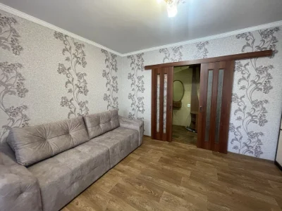 2-room apartment in a brick building, 3rd floor. Certificate
