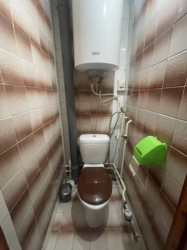 2-room apartment in a brick building, 3rd floor. Certificate