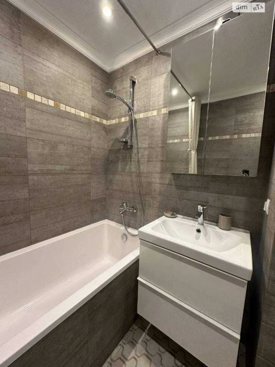Long-Term Rental Apartment, Sykhiv
