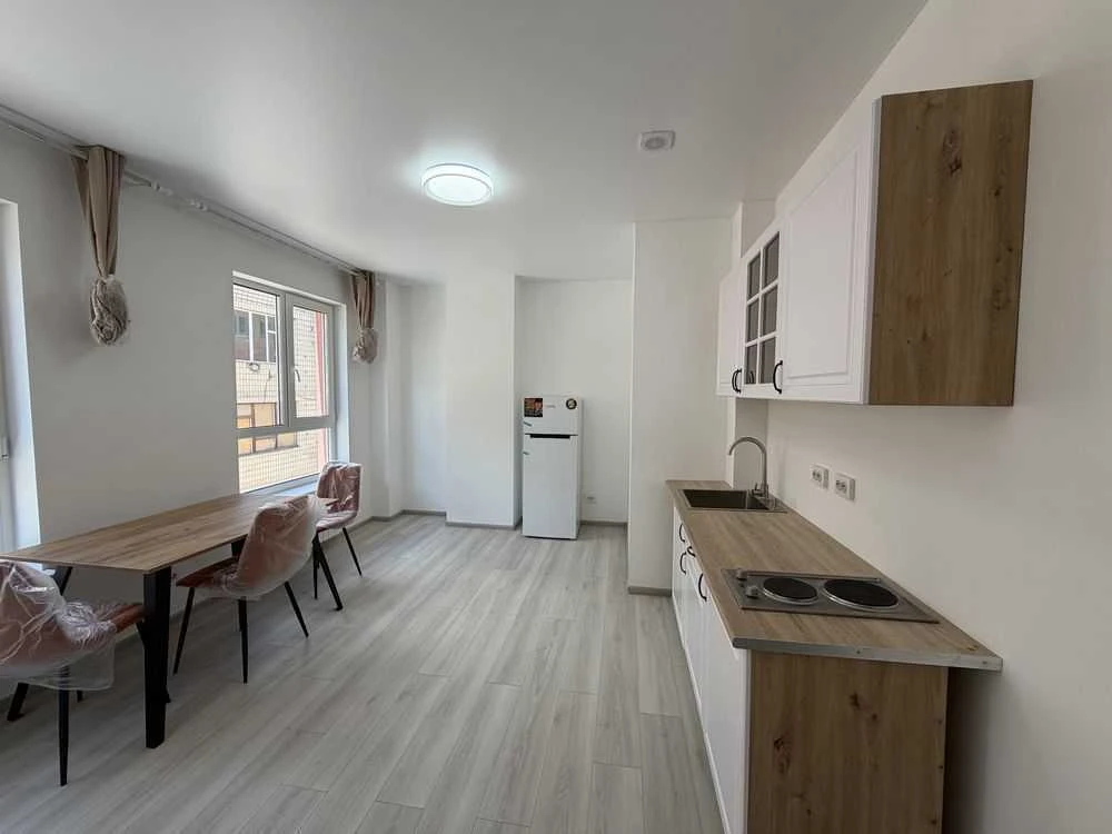 Rent 2-room apartment 54.3 sq m, Glubochitskaya St., 17