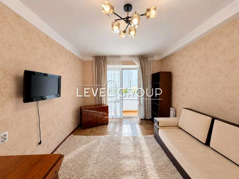 Apartment. Caucasus Street, Kyiv