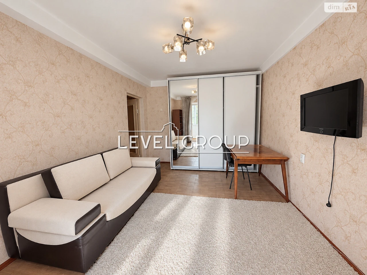 Long-Term Rental Apartment in Solomiya