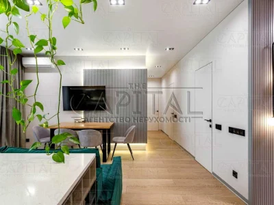 Apartment. Дніprovska naberezna, вул.