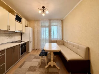 Apartment. Volodymyr Namovich Street, Kyiv