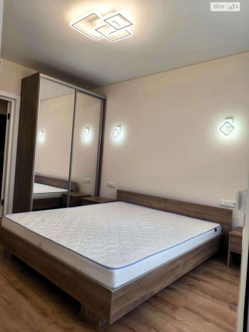 Long Term Rental Apartment, Podilsky