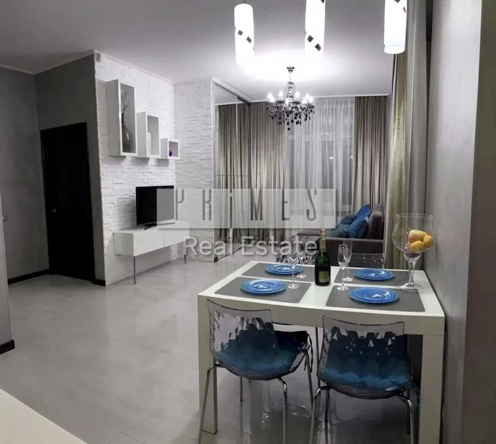 Оренда 2-кімнатної квартири 50 м², Андрія Сови вул., Верхогл