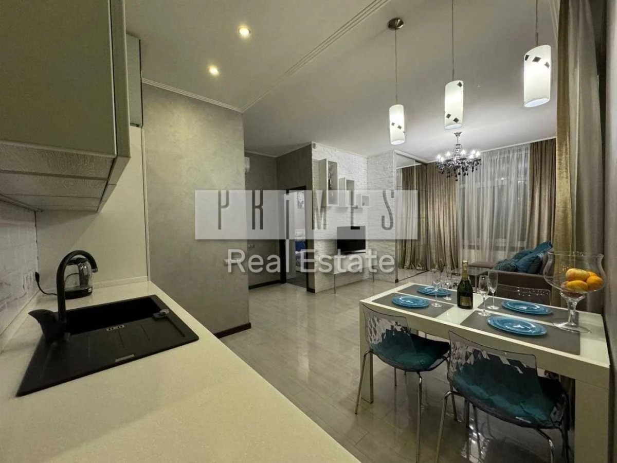 Оренда 2-кімнатної квартири 50 м², Андрія Сови вул., Верхогл