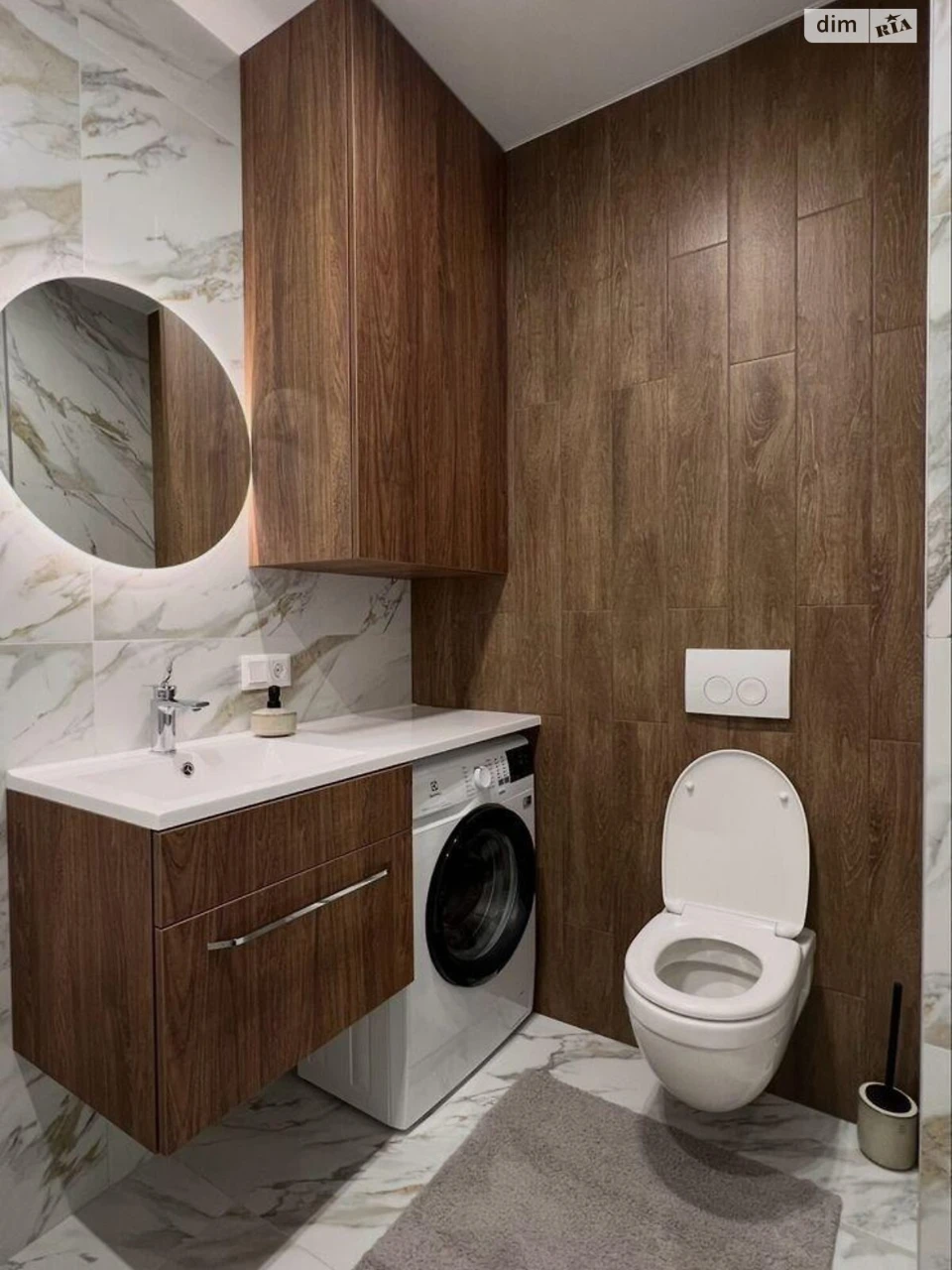 Long-Term Rental Apartment in Pyrogiv