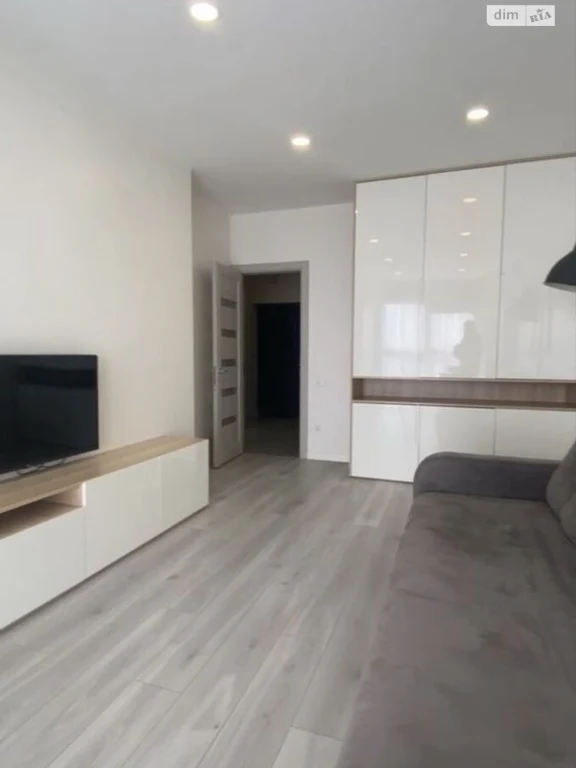 Long-Term Rental Apartment, Darnytsky District