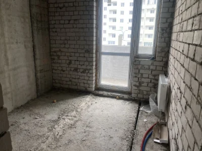 I'm selling my one-room apartment