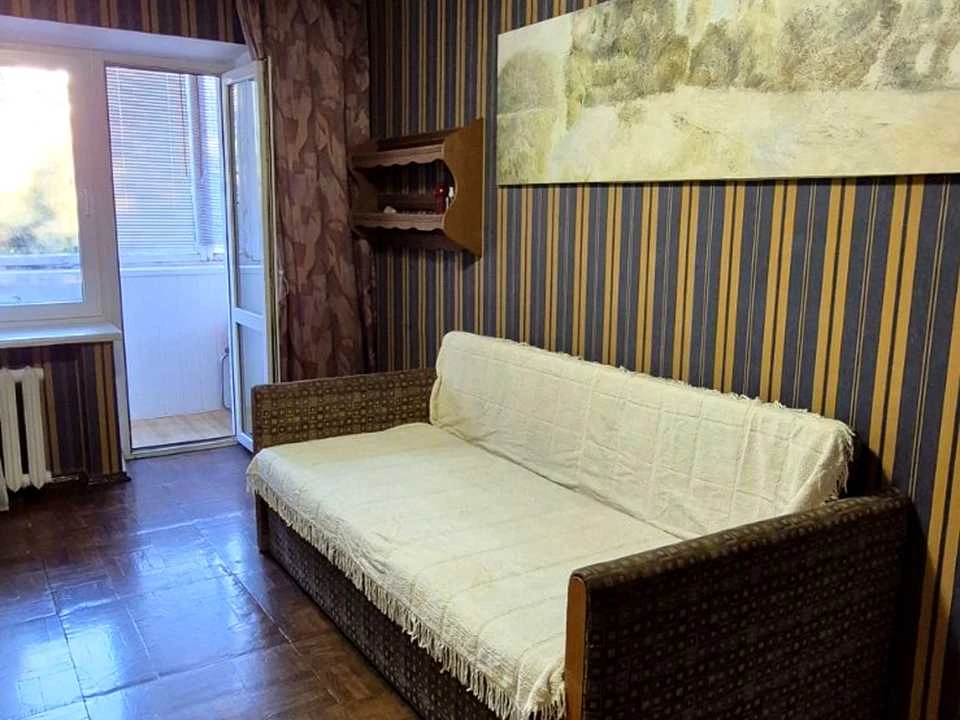 Apartment. Verkhovna Rada Blvd, Kyiv