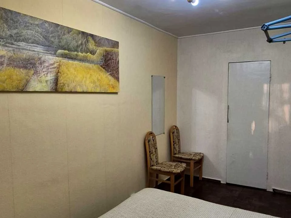 Apartment. Verkhovna Rada Blvd, Kyiv
