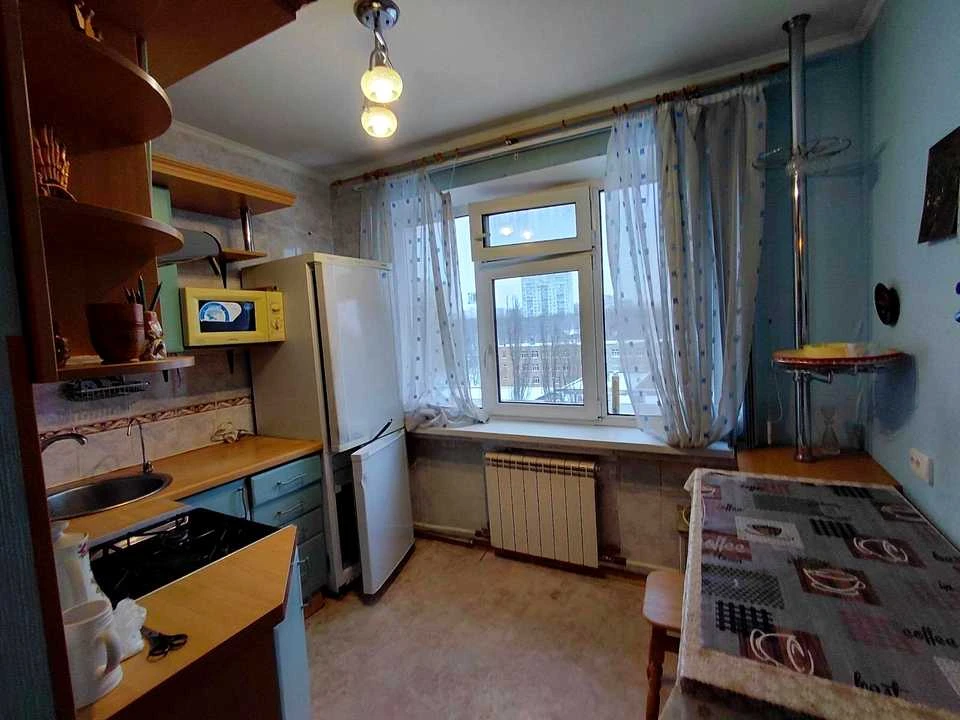 Квартира. Киев, Леся Курбаса проспект