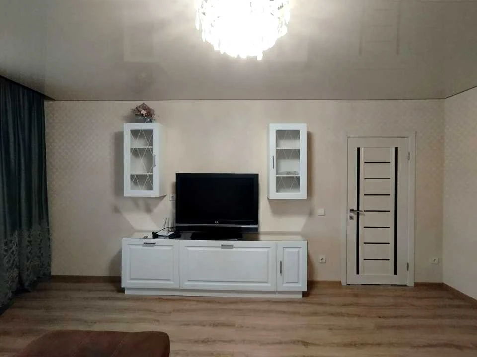 Квартира. Київ, Сержа Лифаря вул.