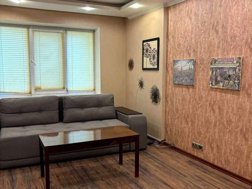Apartment. Levka Lukyanenko st., Kyiv