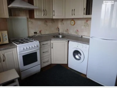 Long-Term Rental Apartment, Obolonnё