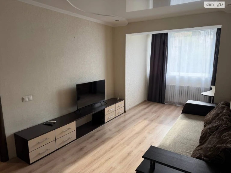 Long-Term Rental Apartment, Left Bank