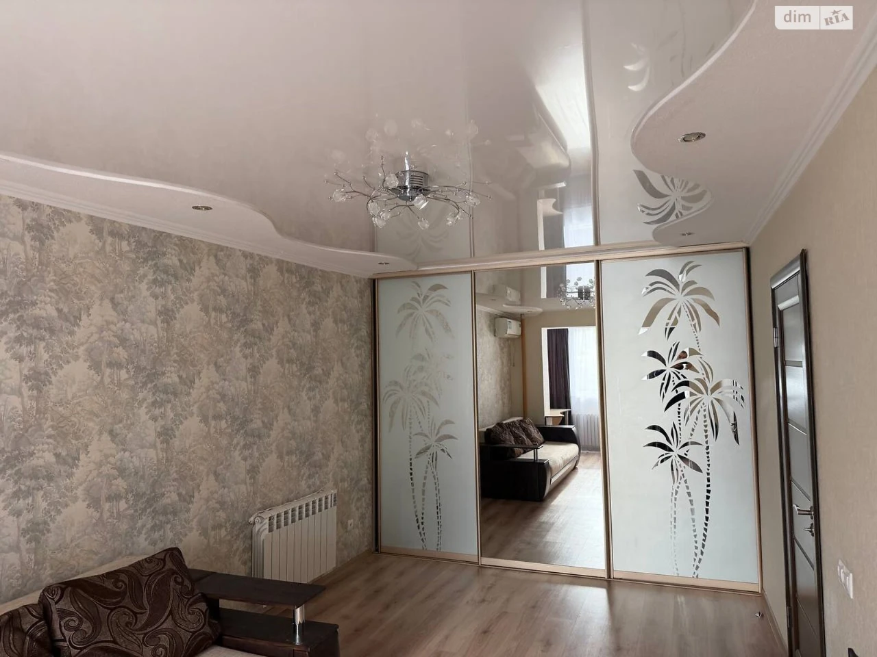 Long-Term Rental Apartment, Left Bank