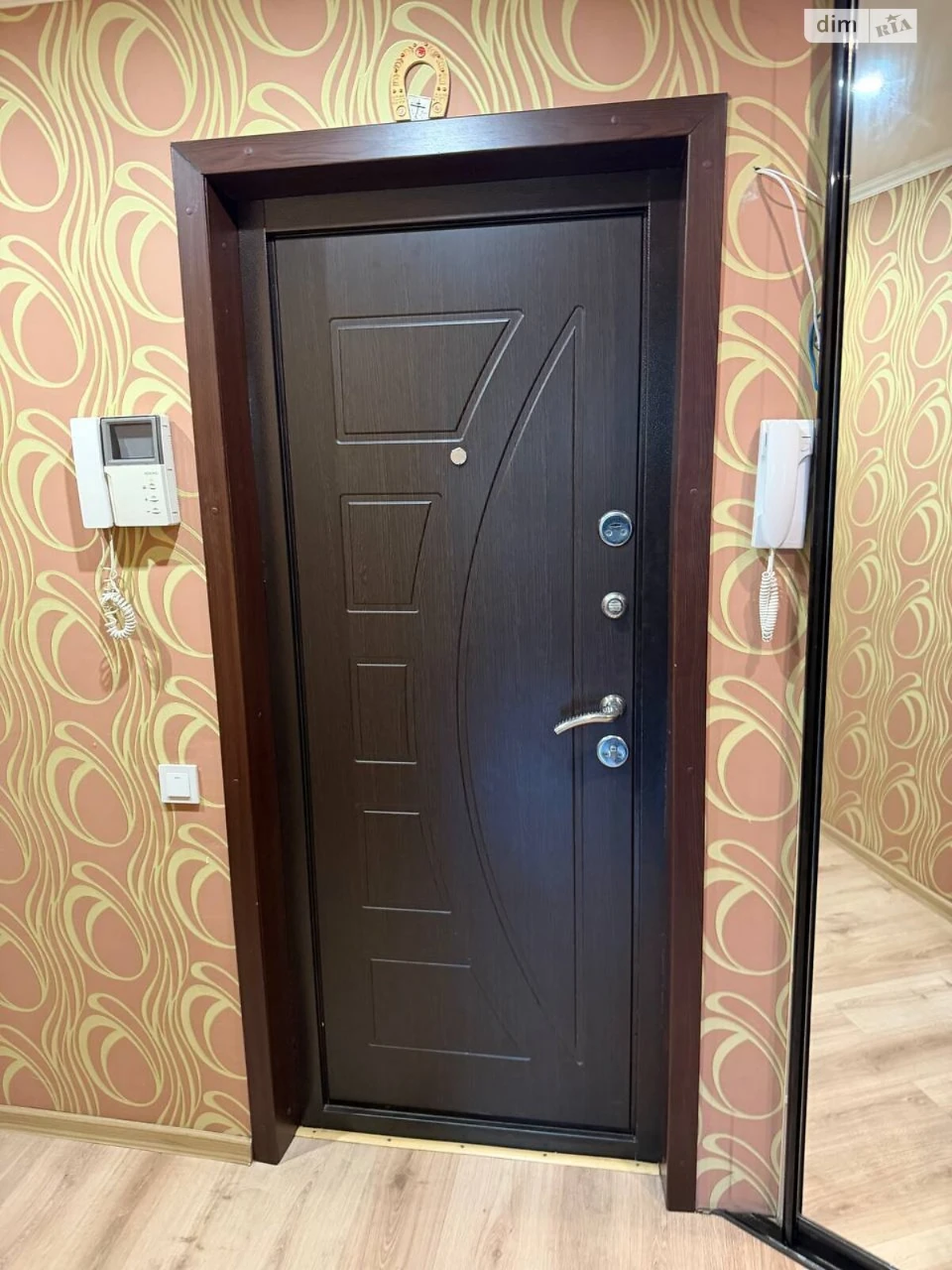 Long-Term Rental Apartment, Left Bank
