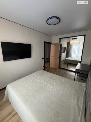 Long-Term Rent Apartment Peremoga-4