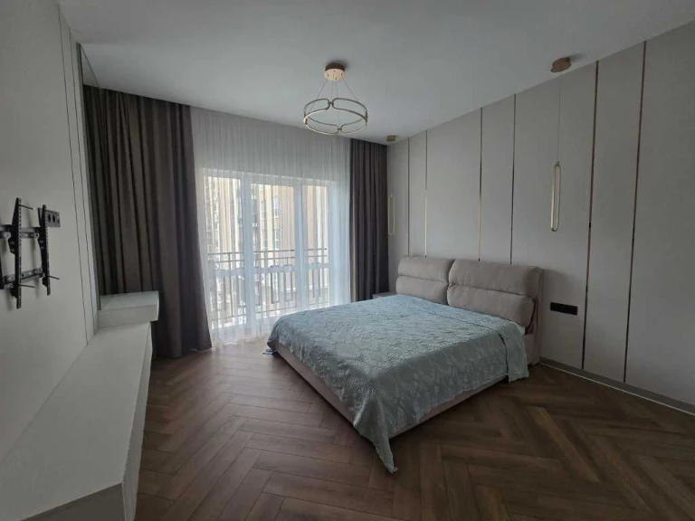 Sale of a 2-room apartment 65 sq m, Metrologichna St., 31