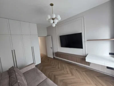 Продажа 2-комнатной квартиры 65 м², Метрологическая ул., 31