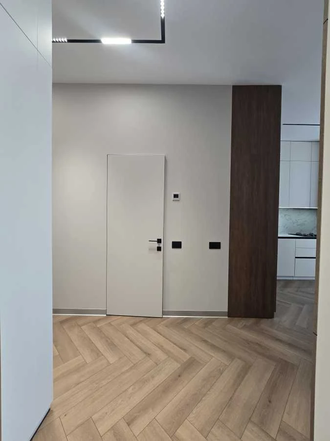 Продажа 2-комнатной квартиры 65 м², Метрологическая ул., 31
