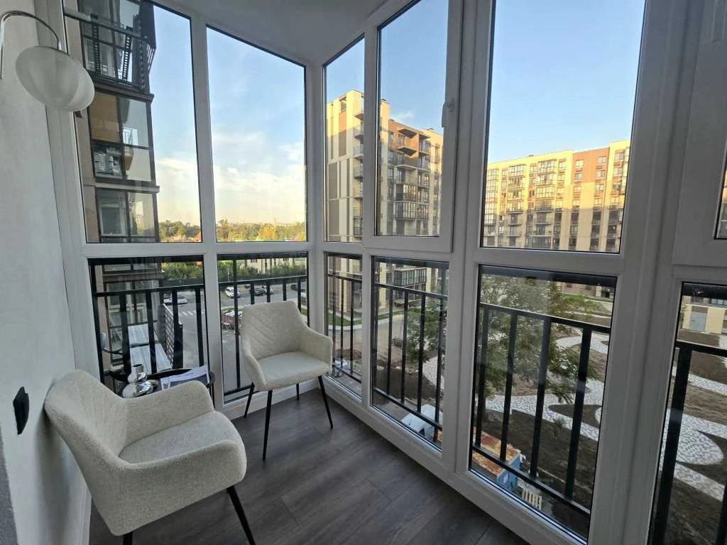 Sale of a 1-room apartment 43 m², Metrologicheskaya st., 107