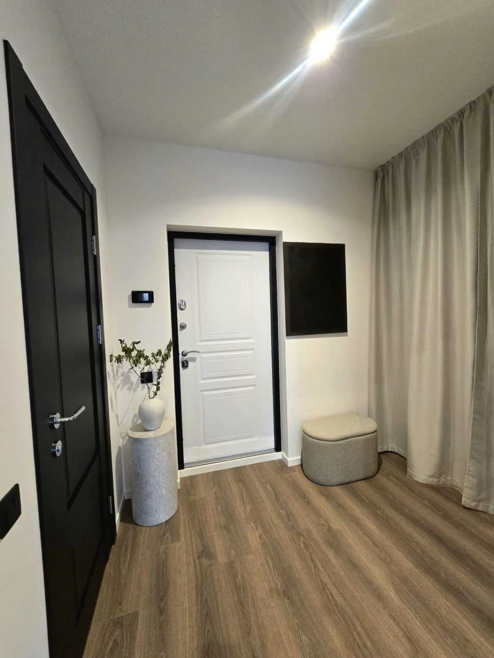 Sale of a 1-room apartment 43 m², Metrologicheskaya st., 107
