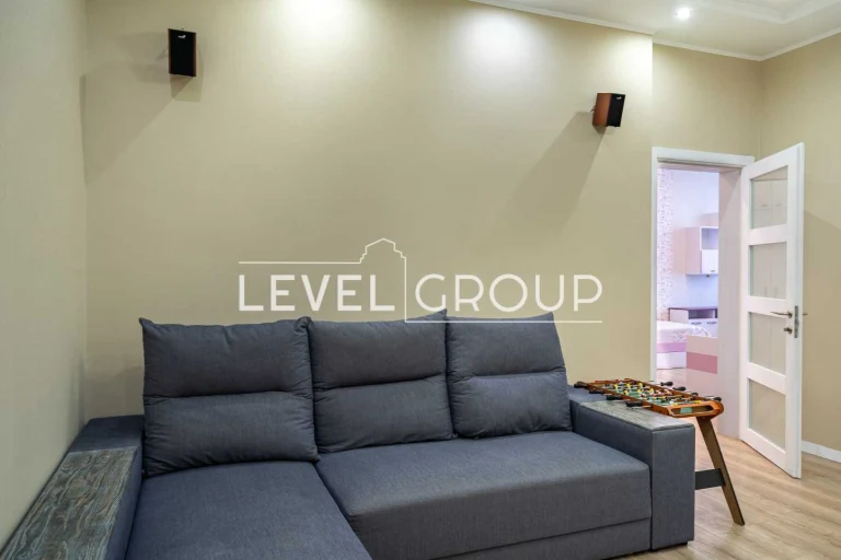 Sale of a 2-bedroom apartment 99 sq.m, Preobrazhenskaya St., 8B