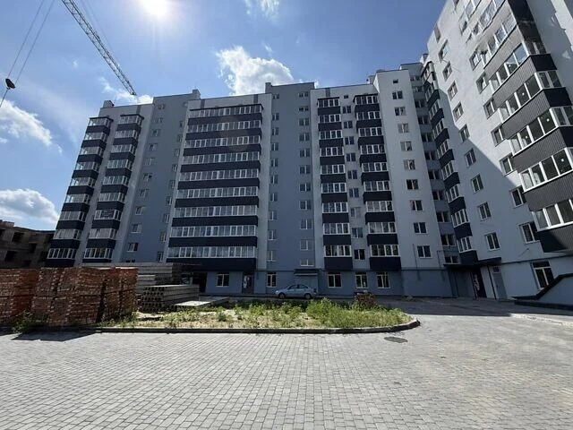 Р-н Сади 1-о кімн. Квартира в зданому цегл. будинку