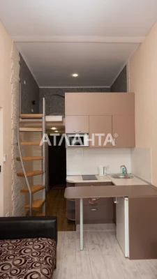 2 smart apartments for the price of one | Pushkinskaya, corner Panteleim