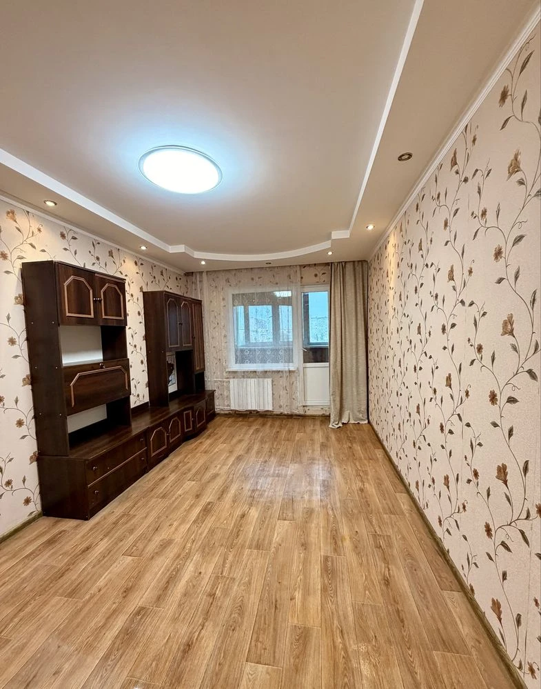 Продаж 3-кімнатної квартири на Троєщині